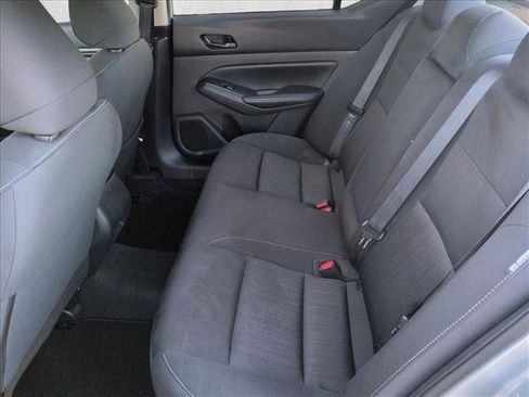 Used 2024 Nissan Altima 2.5 SV image 14