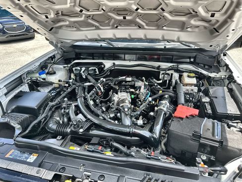Used 2022 Ford Bronco Wildtrak AWD/4WD image 29