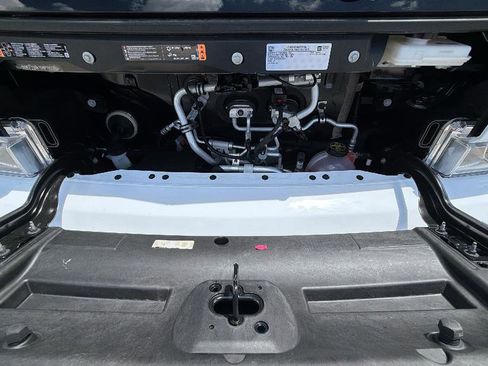 Used 2024 Chevrolet Brightdrop 600 w/ Commercial Equipment Package AWD/4WD image 32