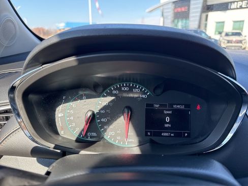 Used 2020 Chevrolet Trax LT w/ LT Convenience Package image 21