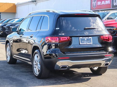Used 2021 Mercedes-Benz GLB 250 image 6
