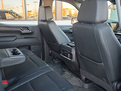 Used 2024 GMC Sierra 1500 Elevation w/ Elevation Premium Package image 32