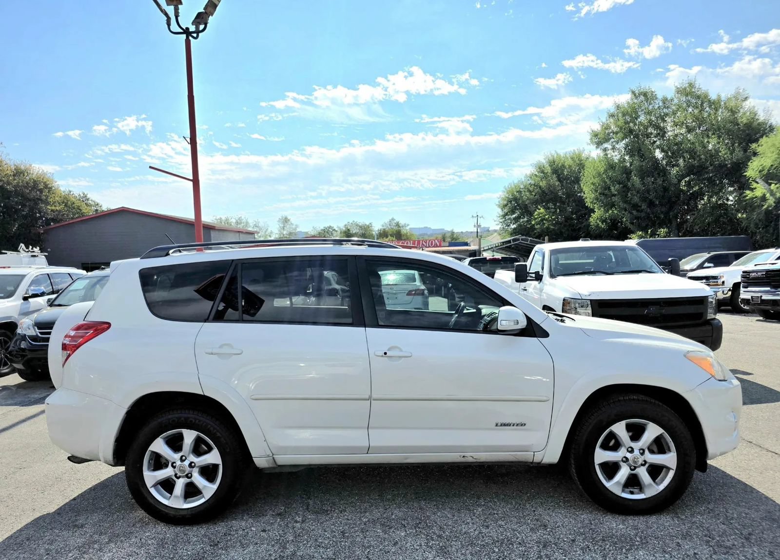Used 2012 Toyota RAV4 Limited w/ Premium Plus Value Pkg FWD image 5