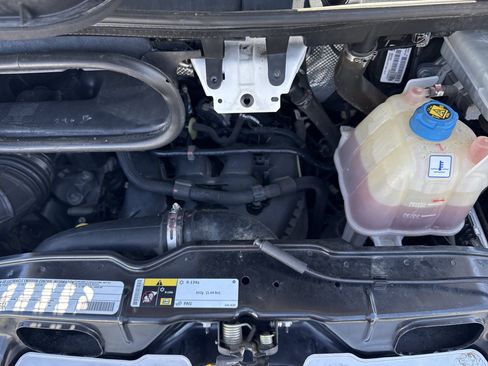 Used 2021 RAM ProMaster 2500 w/ Convenience Group image 31