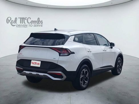 Used 2024 Kia Sportage LX image 5