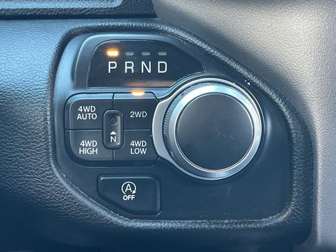 Used 2022 RAM 1500 Big Horn image 10
