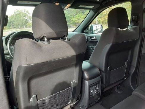 Certified 2023 Dodge Durango GT image 24