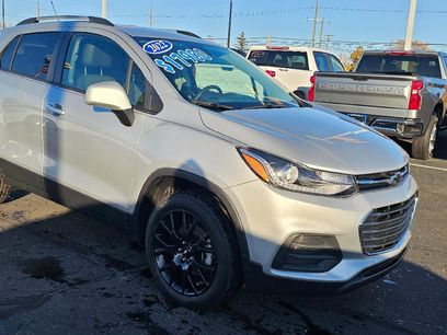 Used 2022 Chevrolet Trax LT w/ Driver Confidence Package