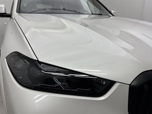 New 2026 BMW X5 xDrive40i w/ M Sport Package image 18