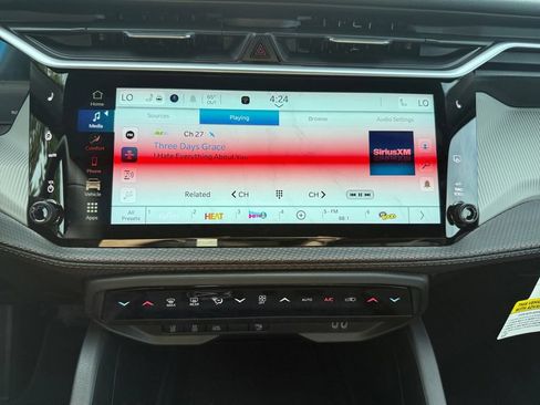 New 2026 Jeep Cherokee Limited AWD/4WD image 22