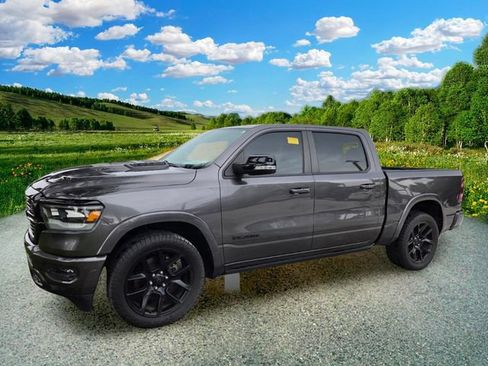 Used 2021 RAM 1500 Laramie AWD/4WD image 2