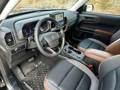 Used 2024 Ford Bronco Sport Outer Banks AWD/4WD image 11