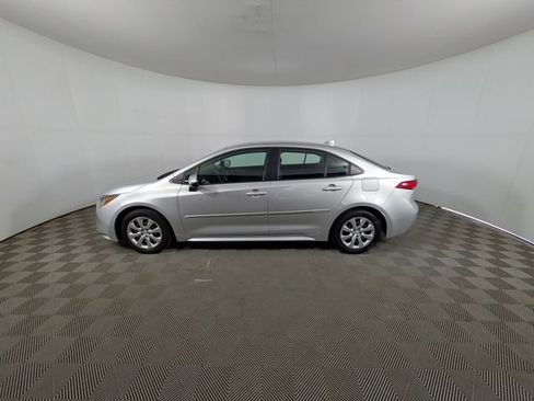 Used 2024 Toyota Corolla LE FWD image 20