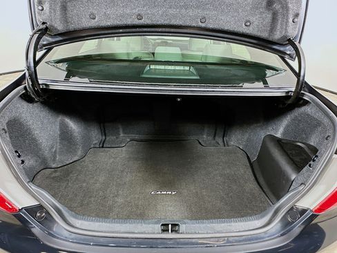 Used 2012 Toyota Camry XLE image 26