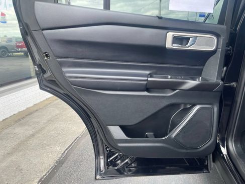 Used 2020 Ford Explorer Limited AWD/4WD image 26