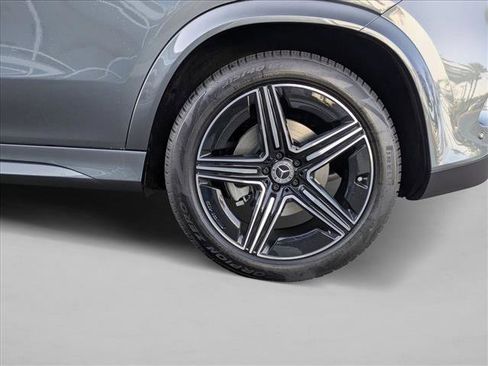 New 2026 Mercedes-Benz GLE 450 4MATIC image 9