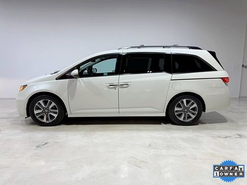 Used 2017 Honda Odyssey Touring image 4