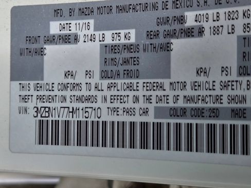 Used 2017 MAZDA MAZDA3 Touring FWD image 10