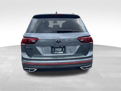 Used 2023 Volkswagen Tiguan SEL R-Line AWD/4WD image 6