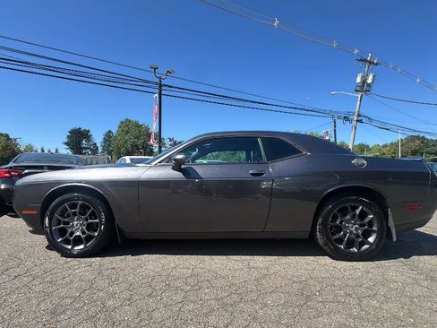 Used 2018 Dodge Challenger GT w/ Driver Convenience Group AWD/4WD image 8