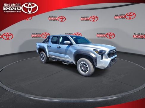 New 2025 Toyota Tacoma TRD Off-Road image 2
