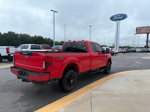 Used 2022 Ford F350 Lariat AWD/4WD image 5