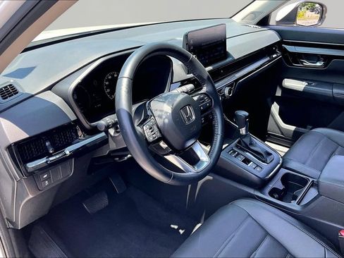 Used 2025 Honda CR-V EX-L image 12