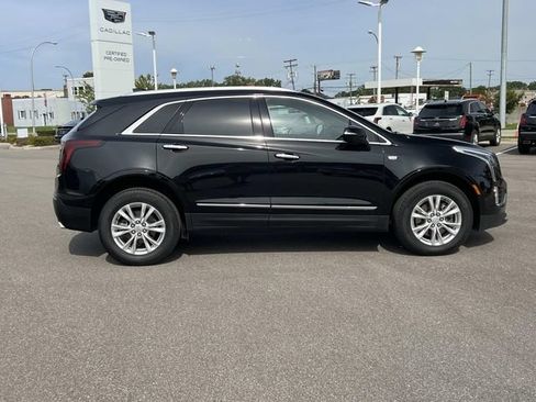 Certified 2024 Cadillac XT5 Luxury w/ LPO, Floor Liner Package AWD/4WD image 5
