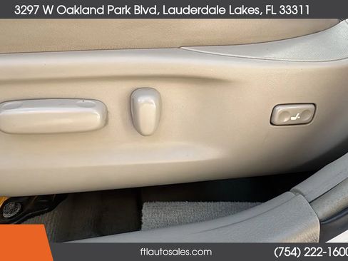 Used 2009 Toyota Camry Hybrid image 23