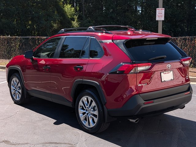 Used 2025 Toyota RAV4 XLE Premium AWD/4WD image 5