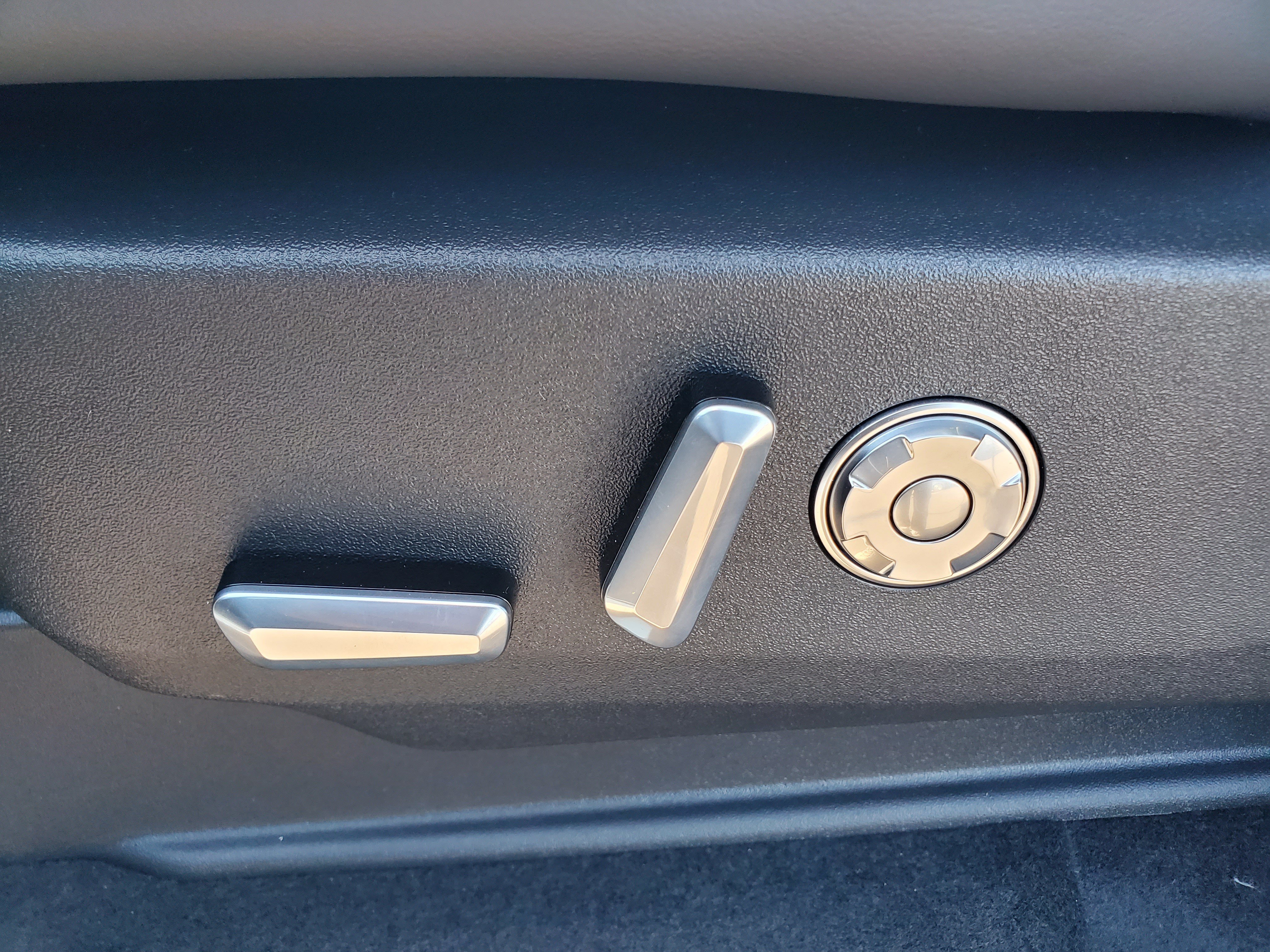 New 2027 Lincoln Navigator L Reserve AWD/4WD image 25