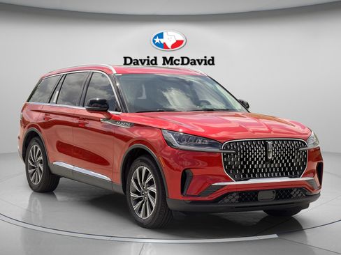 Used 2026 Lincoln Aviator 2WD image 7