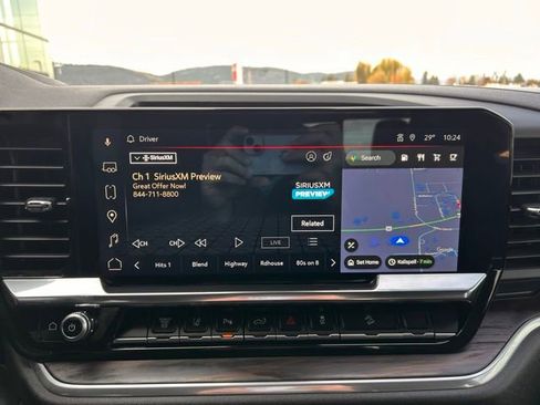 Used 2025 GMC Sierra 3500 SLT w/ SLT Premium Package image 14