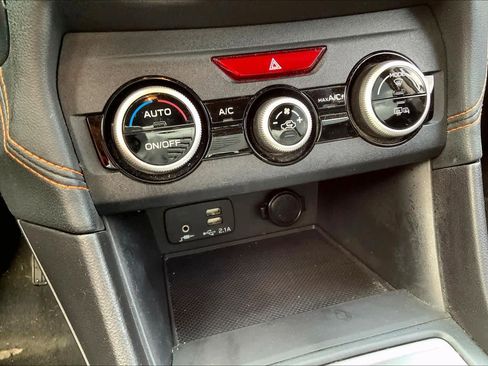 Used 2023 Subaru Crosstrek 2.0i Premium image 65