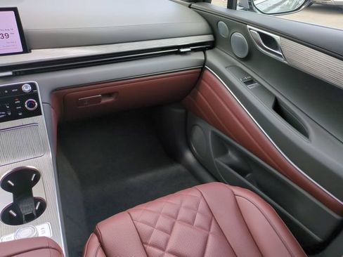 Used 2026 Genesis GV80 3.5T Prestige AWD/4WD image 15