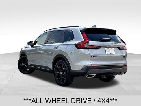 Used 2026 Honda CR-V Sport Touring image 4