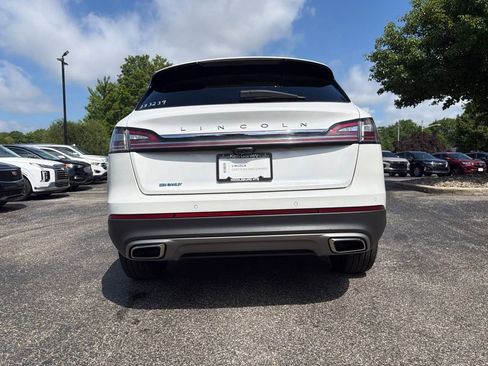 Used 2023 Lincoln Nautilus Reserve AWD/4WD image 17