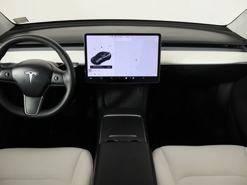 Used 2021 Tesla Model Y Long Range AWD/4WD image 13