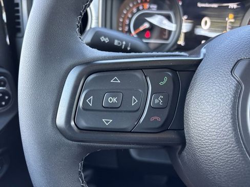 New 2025 Jeep Gladiator Sport image 22