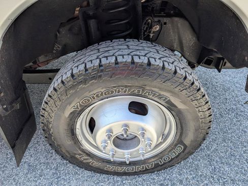 Used 2018 Ford F350 XL w/ Power Equipment Group image 4