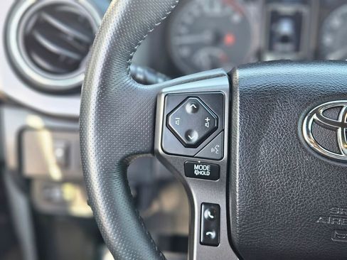Used 2023 Toyota Tacoma TRD Pro AWD/4WD image 25