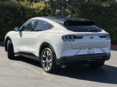 Used 2022 Ford Mustang Mach-E Premium image 4