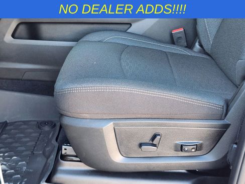 New 2026 RAM 2500 Big Horn AWD/4WD image 22