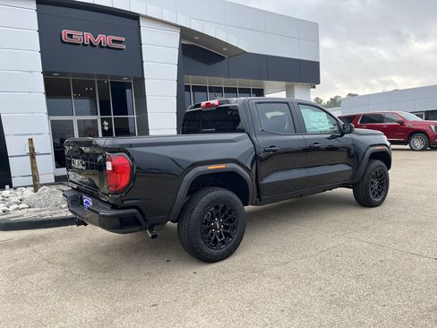 New 2026 GMC Canyon Elevation w/ Convenience Package image 3