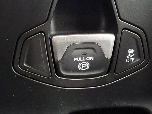 Used 2018 Jeep Renegade Sport w/ Power & Air Group AWD/4WD image 26