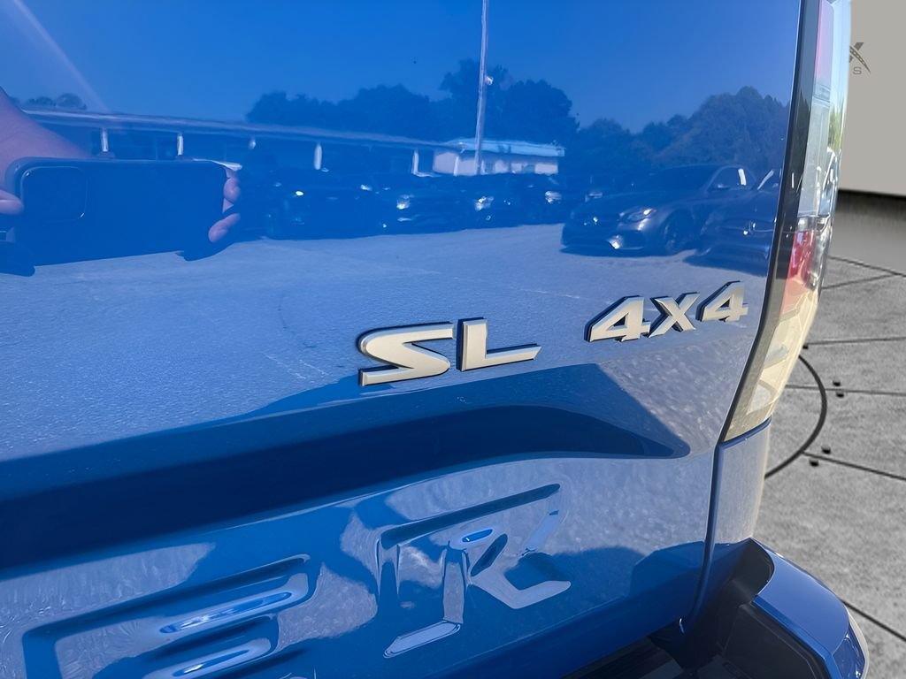 Used 2024 Nissan Frontier SL w/ Technology Package AWD/4WD image 27