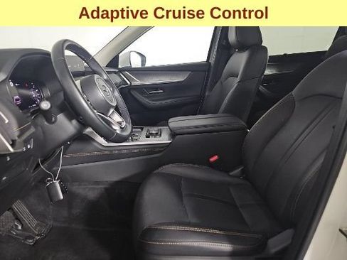 Used 2024 MAZDA CX-90 Plug-In Hybrid w/ Preferred AWD/4WD image 10