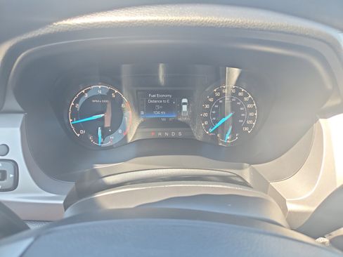 Certified 2019 Ford Ranger XLT w/ FX4 Off-Road Package image 18