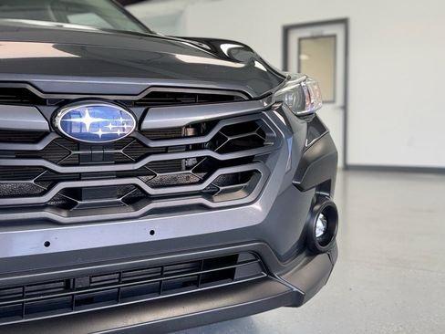 Used 2024 Subaru Crosstrek 2.0i Premium image 11