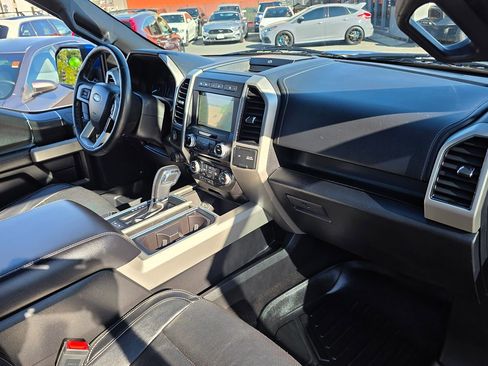 Used 2018 Ford F150 Lariat w/ Equipment Group 502A Luxury image 9